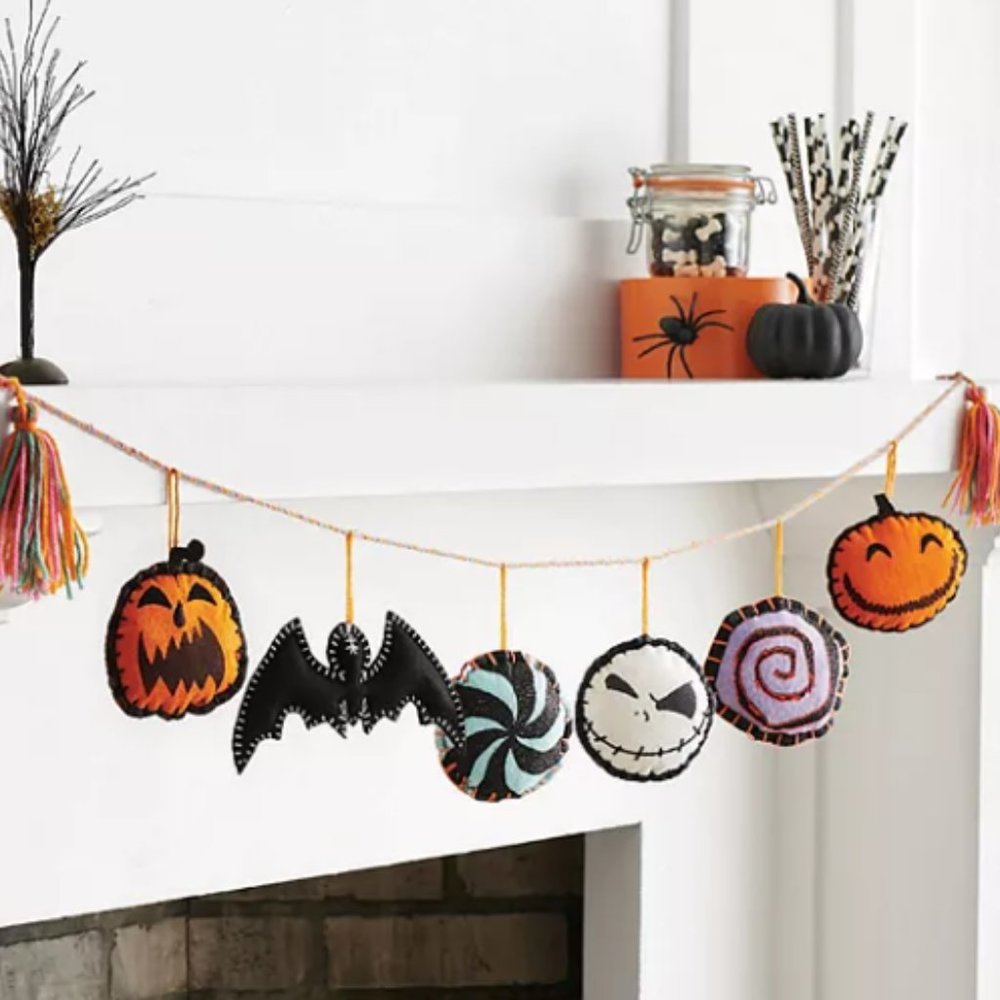 Halloween Nightmare Before Christmas Garland